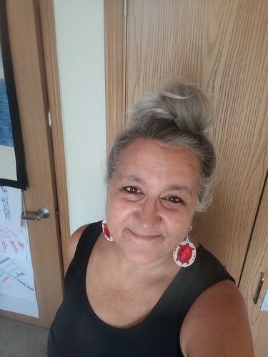 Customer photo review of JuvaBun Messy Bun