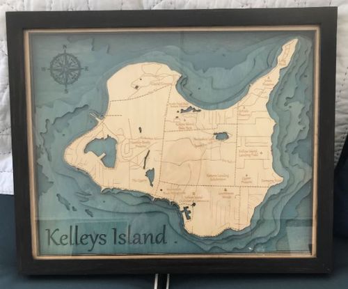 Customer photo review of CUSTOM 3D WOODEN LAKE MAP