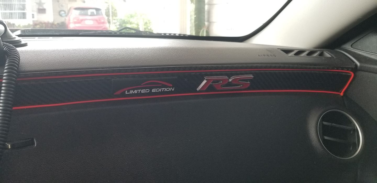 Customer photo review of 2010-2015 Chevy Camaro Carbon Fiber Dash Board Upper Trim Overlay