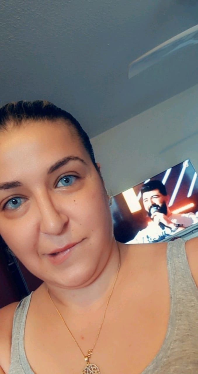 Customer photo review of True Blue
