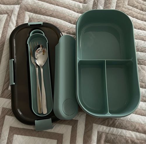 Customer photo review of Leakproof Lunchbox