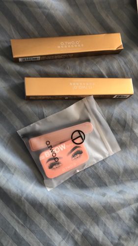 Customer photo review of O.TWO.O EYEBROW DEFINER