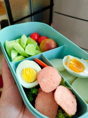 Customer photo review of Leakproof Lunchbox