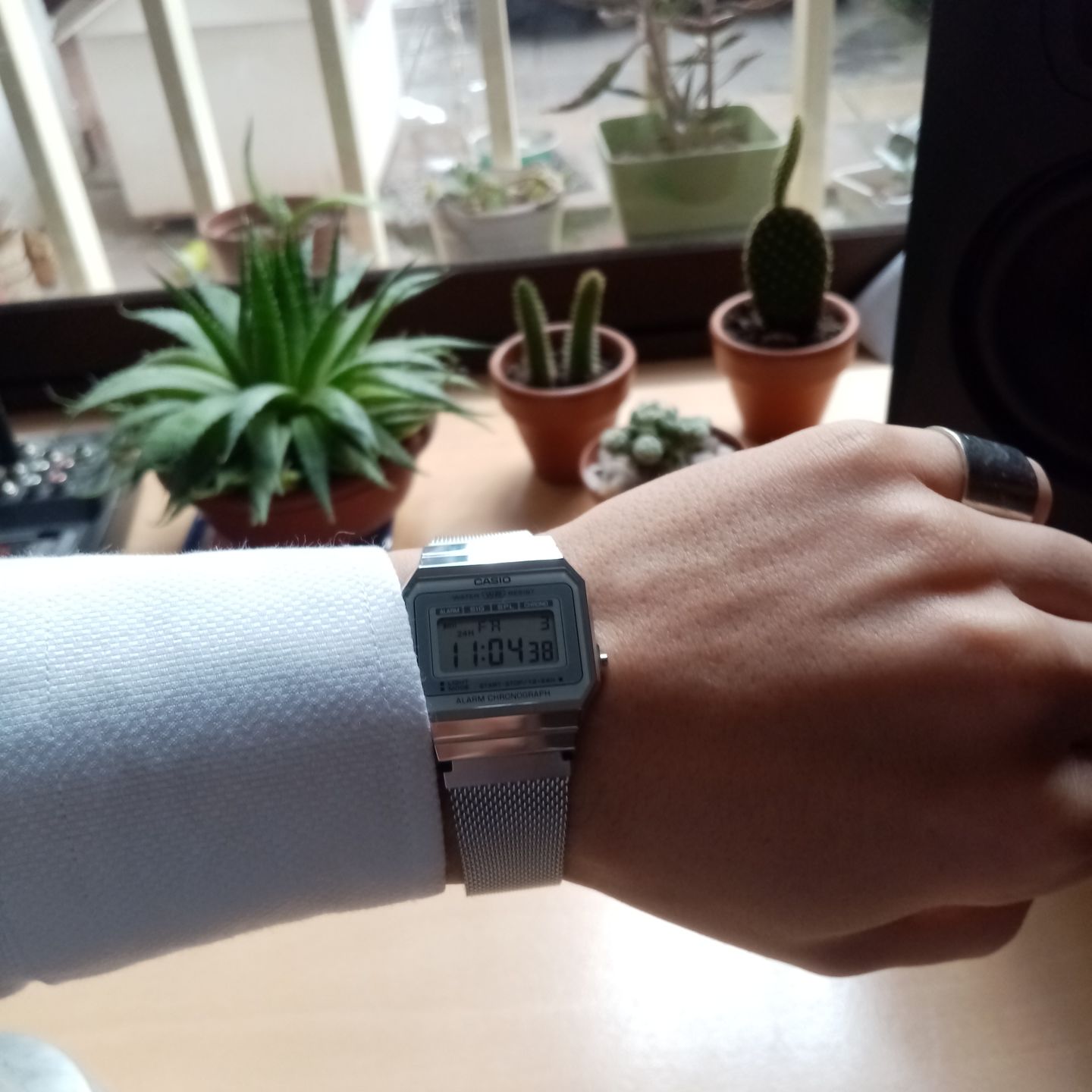 Customer photo review of Reloj Casio Vintage A700WM-7ADF Plateado Milanese Slim