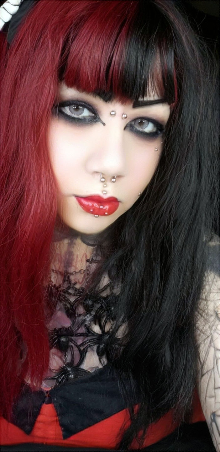 Customer photo review of Siesta Black Romance Dian