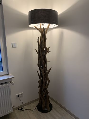 Customer photo review of Stehlampe Teakholz BLUMA  | Höhe 180 cm | inkl. Lampenschirm