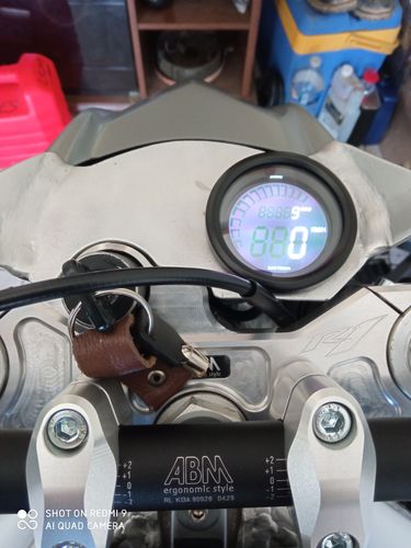 Customer photo review of Compteur Daytona Digital