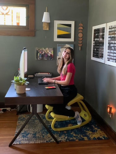 Customer photo review of Variable Balans Monochrome Kneeling Chair