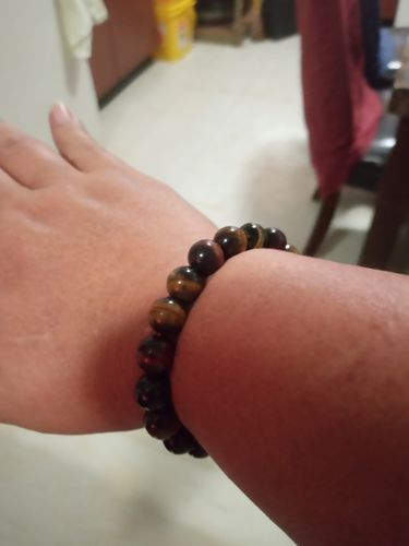 Customer photo review of Tiger Eye Protection Bracelet