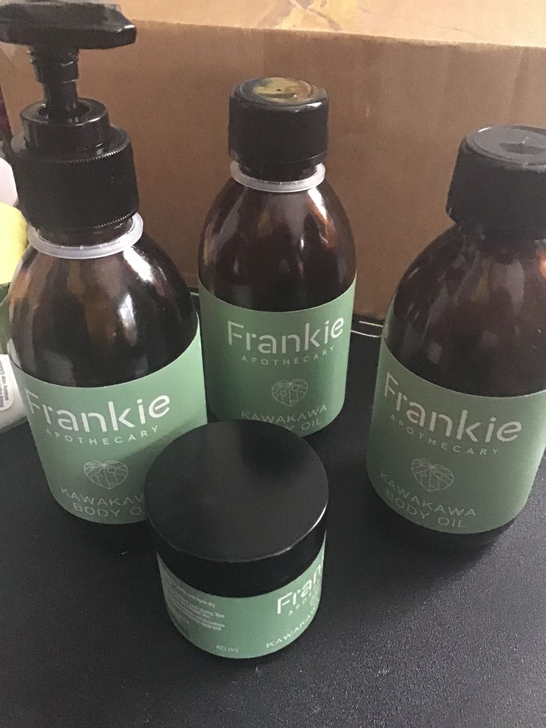 Customer photo review of Kawakawa Body Oil