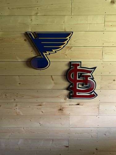 Customer photo review of St. Louis Cardinals 3 layer STL Logo 3D Metal Wall Art 20" x 17"
