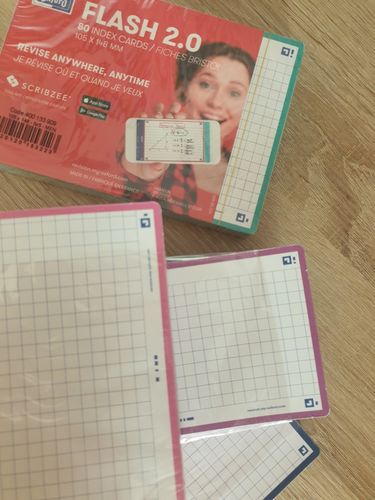 Avis photo d'un client sur Flashcards FLASH 2.0 OXFORD # 80 cartes 7,5 x 12,5 cm - petits carreaux