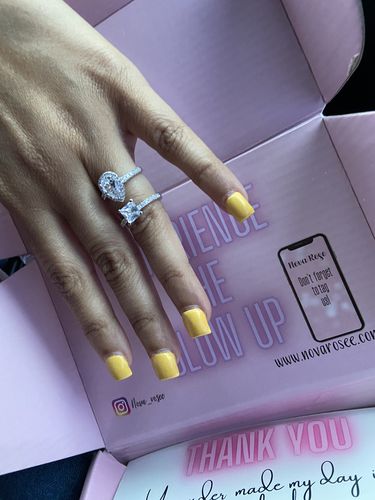 Customer photo review of “Wifey Type” Ring