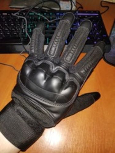 Customer photo review of NaturVibes Taktische Outdoor-Handschuhe 2.0