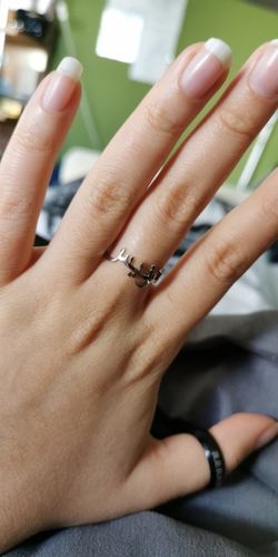 Customer photo review of Bague anneau à prénom arabe personnalisable