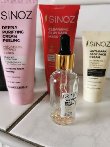 Customer photo review of 24K Gold Beauty Serum