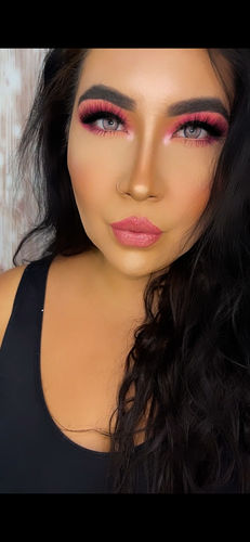 Customer photo review of Neala Pink Contact Lenses(12 months wear)