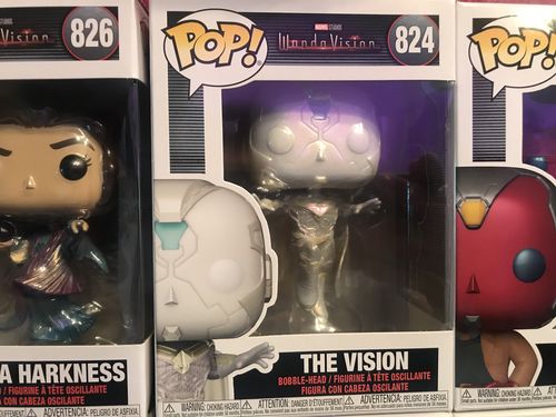 Customer photo review of 824 FUNKO POP Marvel : The Vision - WandaVision
