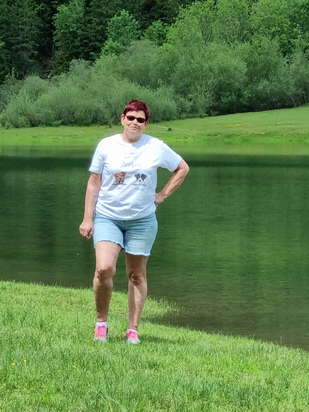 Customer photo review of Haustiereltern - Individuelles T-Shirt