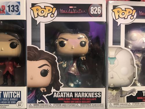 Customer photo review of 826 FUNKO POP Marvel : Agatha Harkness - WandaVision