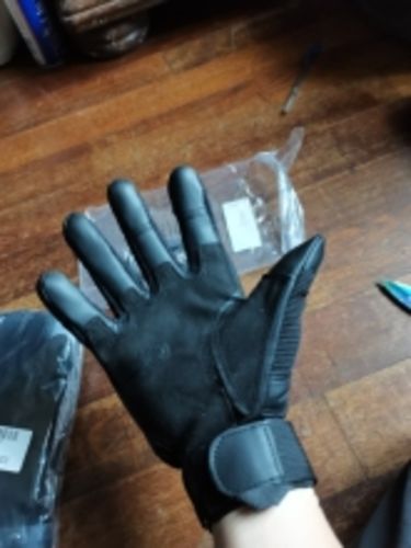Customer photo review of NaturVibes Taktische Outdoor-Handschuhe 2.0