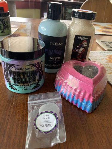 Customer photo review of Twisted Mystery Box
