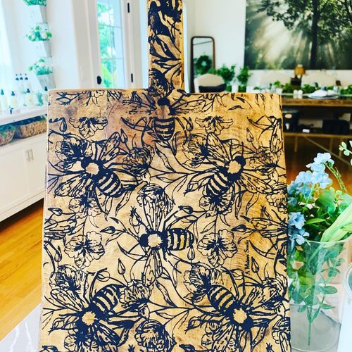 Customer photo review of Mesh Stencil - Summer Bee 12x12