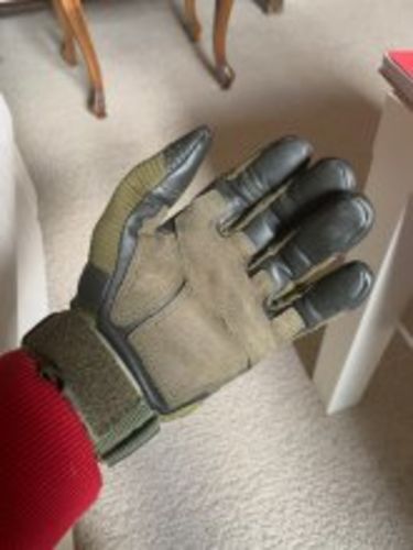 Customer photo review of NaturVibes Taktische Outdoor-Handschuhe 2.0