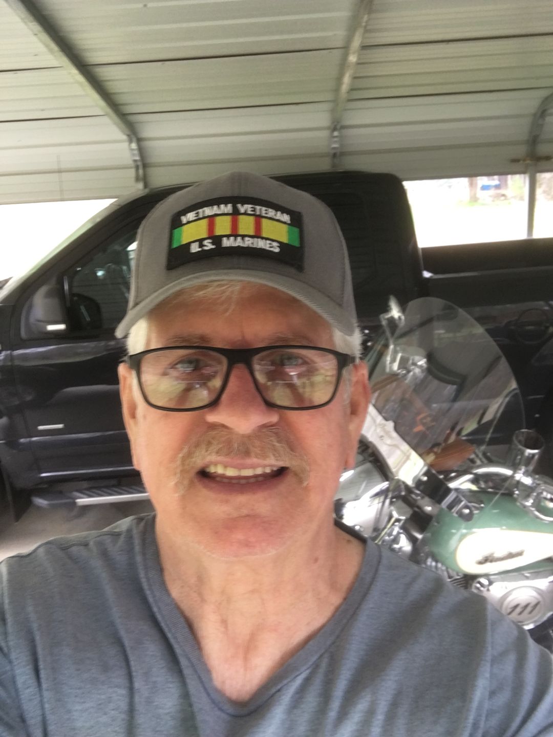 Customer photo review of Fallen Soldier USA Memorial Pin
