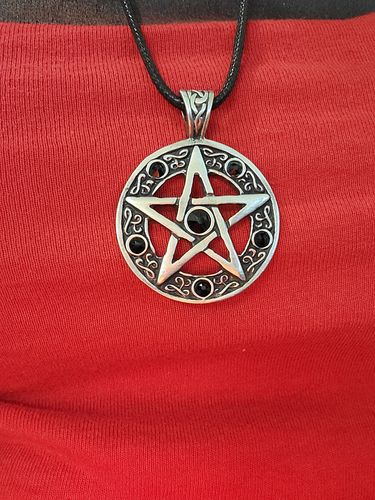 Customer photo review of Pentacle of the Black Onyx