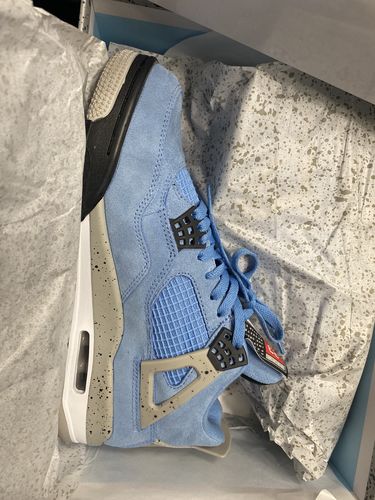 Customer photo review of Air Jordan 4 Retro 'University Blue' Pre Order