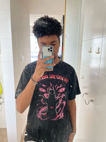 Customer photo review of Tendo Pain - Acid Wash Tee