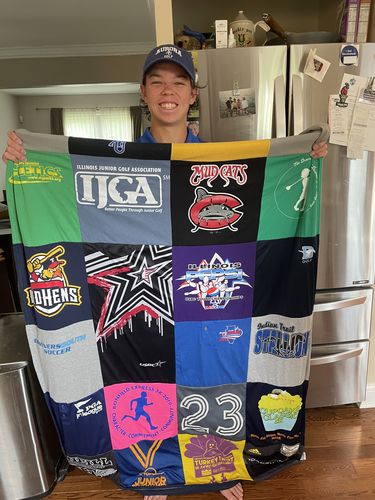 Customer photo review of Classic T-Shirt Blanket