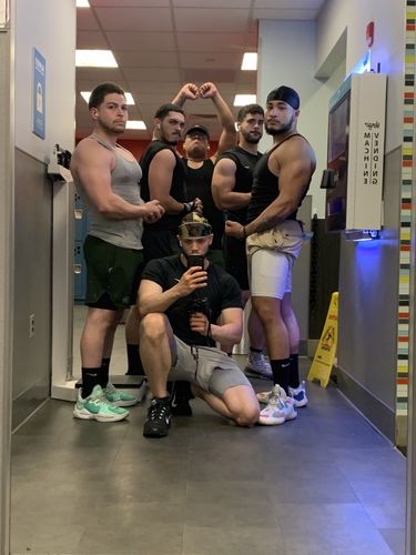 Customer photo review of 105 Compression Shorts 2.0