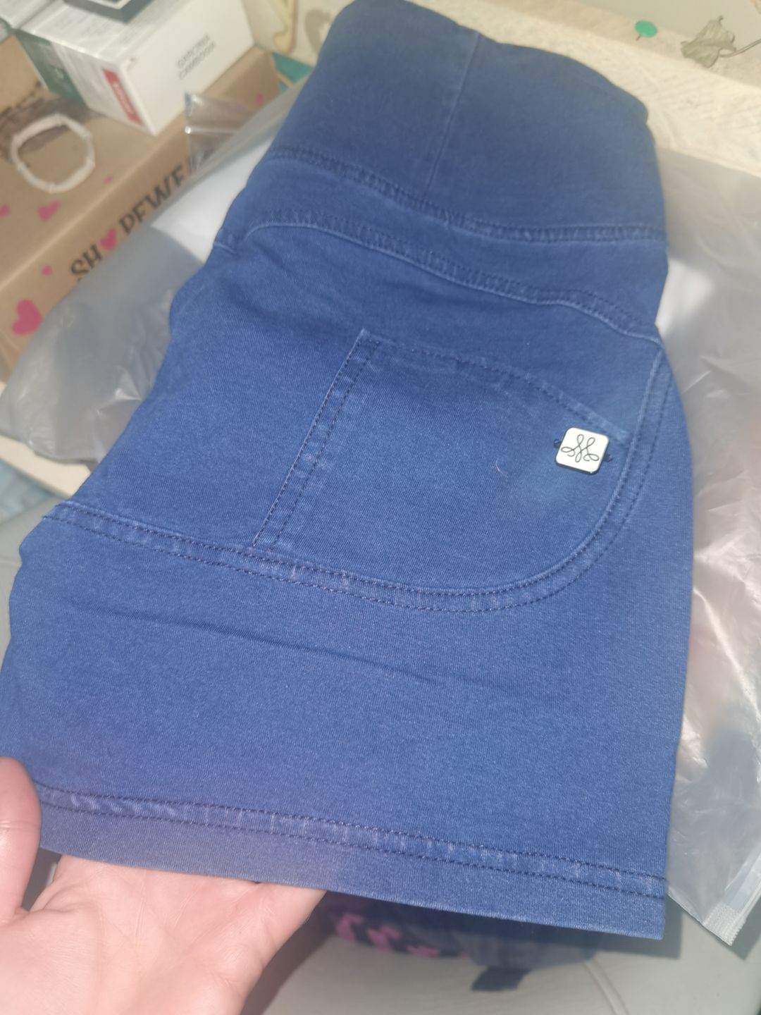 Customer photo review of High Waist Butt Shaping shorts- Dark blue