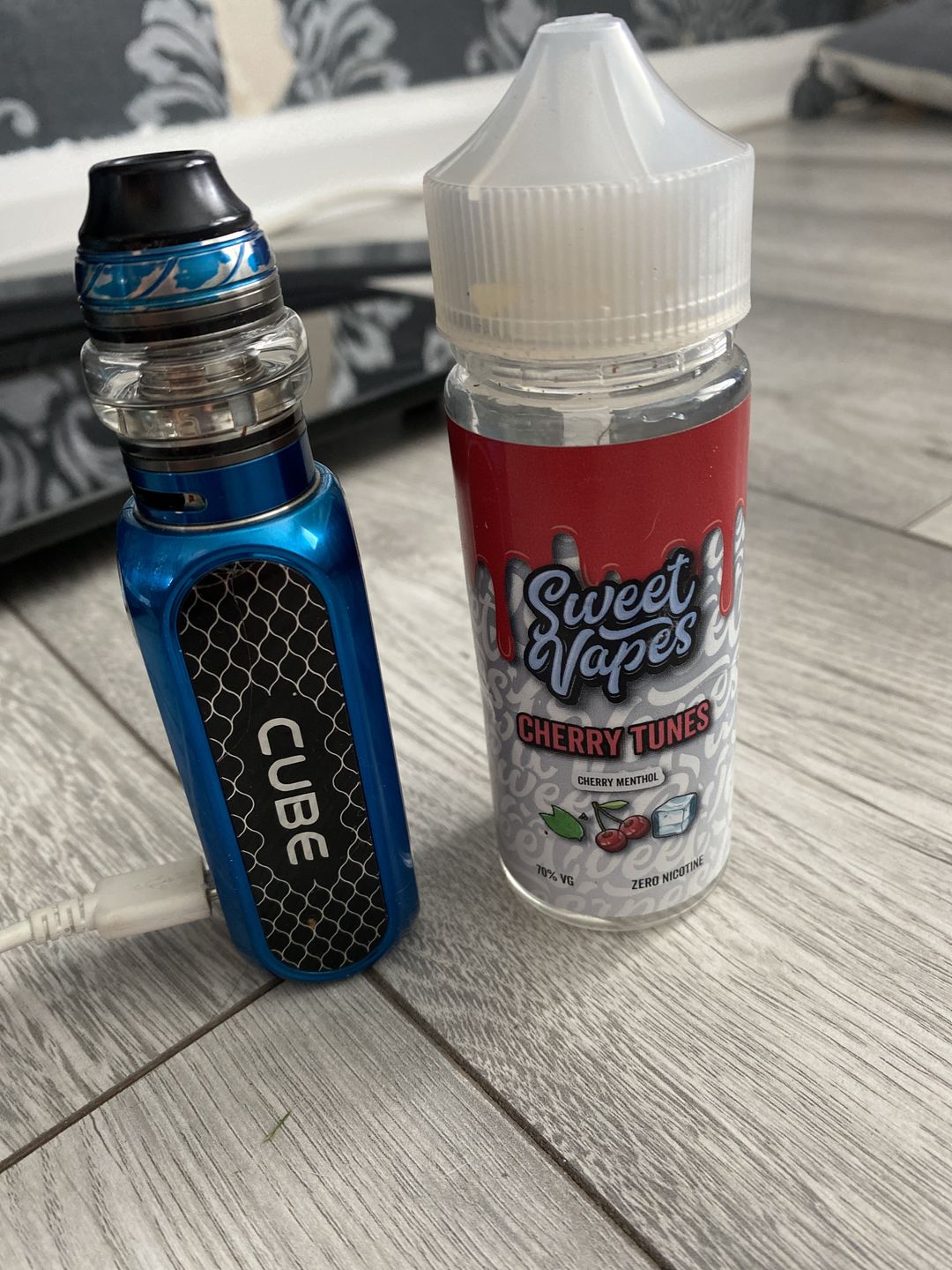 Customer photo review of Cherry Tunes