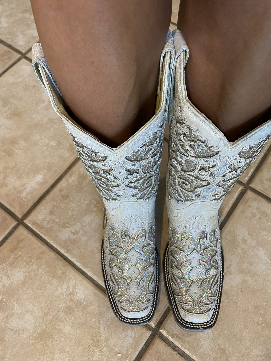 Customer photo review of Corral Ladies Eliza White Glitter Inlay & Crystals Wedding Boot A3397
