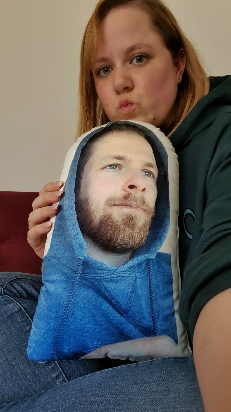 Customer photo review of Personalisiertes Ganzkörperkissen