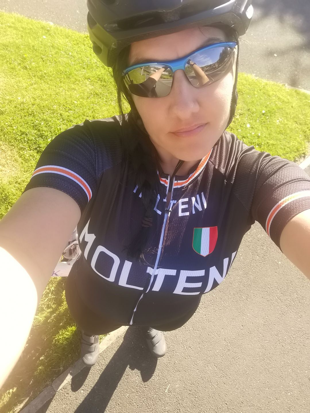 Customer photo review of Retro Molteni Cycling Jersey - Black