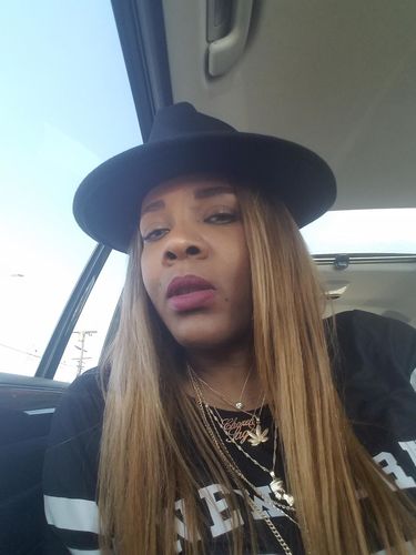 Customer photo review of Norko Brown Contact Lenses(12 months wear)