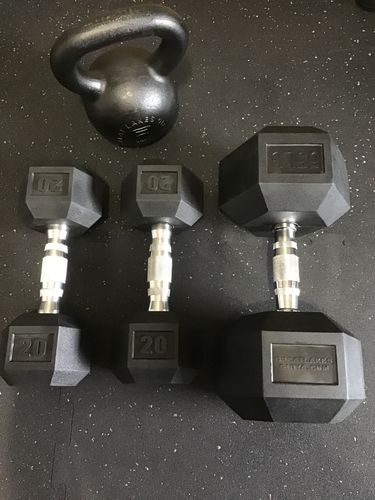 Customer photo review of Hex Head Dumbbell (singles)