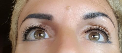 Customer photo review of Magic Lashes Deluxe Bundle