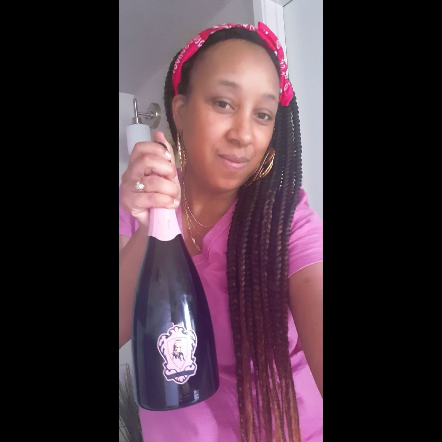 Customer photo review of Lamborghini: Metodo Classico Rosè "The Legend" with Gift Box