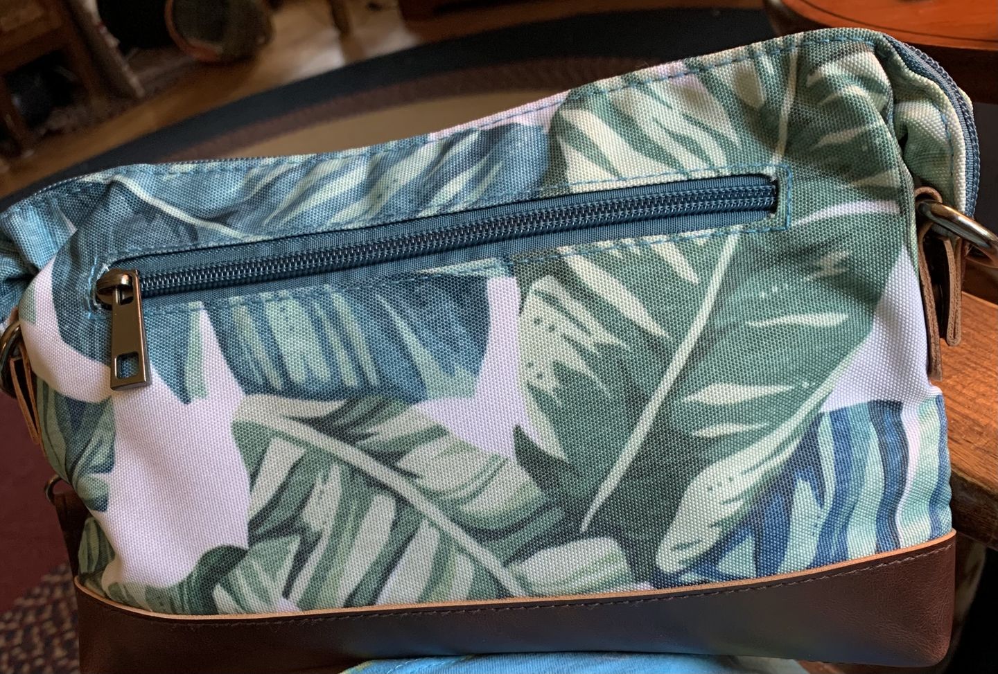 Customer photo review of Rover Crossbody Bag