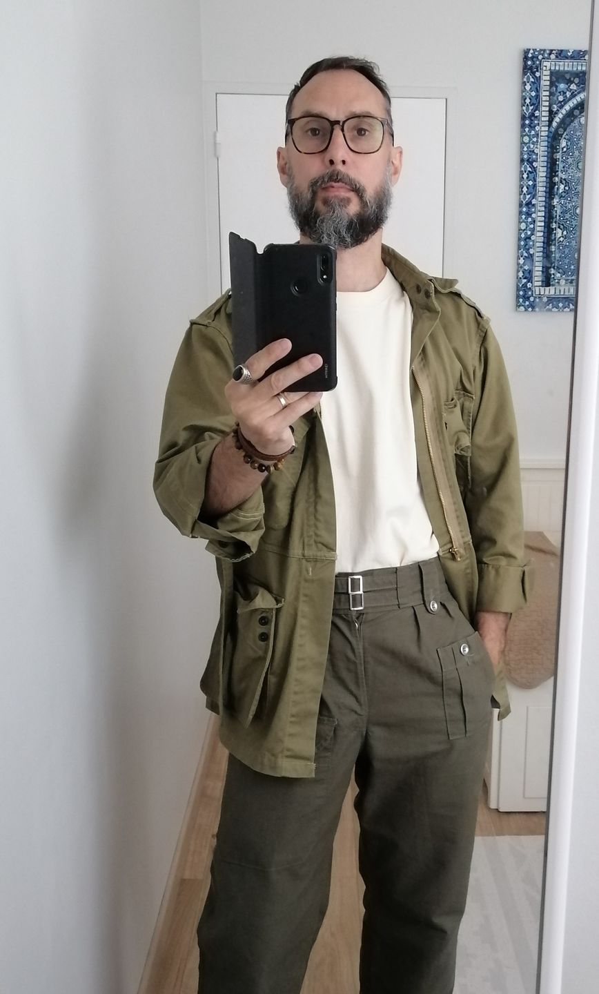 Customer photo review of US Army M-42 Airborne Paratrooper Jacket