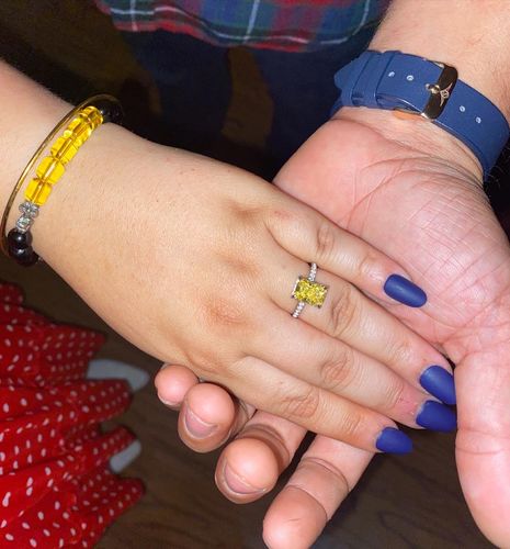 Customer photo review of Louily 3.3 Carat Simulated Diamond Yellow Sapphire Radiant Cut Engagement Ring In Sterling Silver