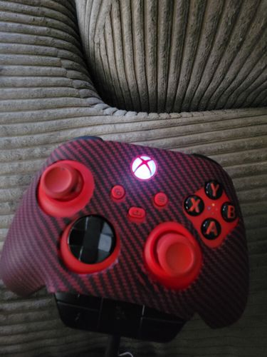 Customer photo review of Red Carbon Fiber - Xbox Series X/S Controller Skin