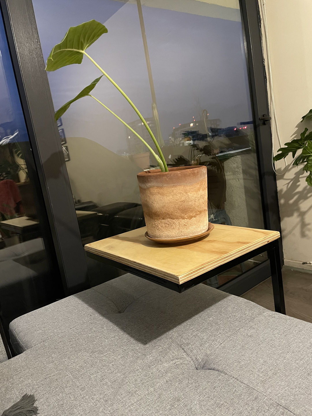 Customer photo review of Nueva Mesa Lateral Piscolera !! NEGRA