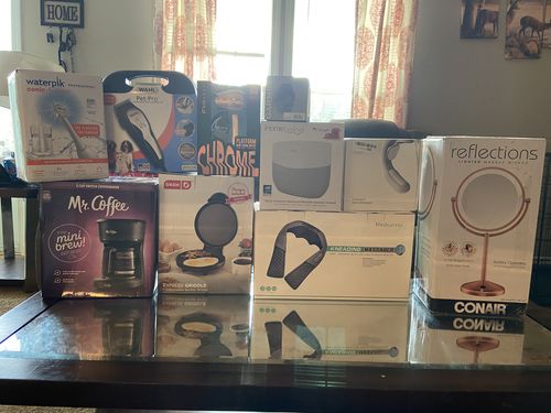Customer photo review of Amazon Returns Wholesale Box June Special Edition