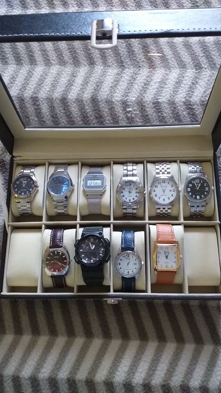 Customer photo review of Reloj Casio Vintage A700WM-7ADF Plateado Milanese Slim